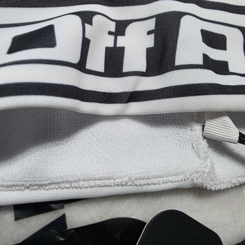 NWT Authentic Off White Active Wavy Logo Headband White Black OS - Picture 3 of 8